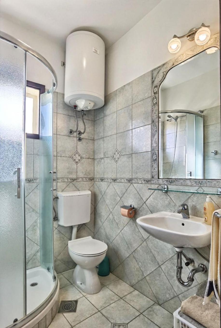 Apartments Branka - 30 M From Beach 세비드 외부 사진