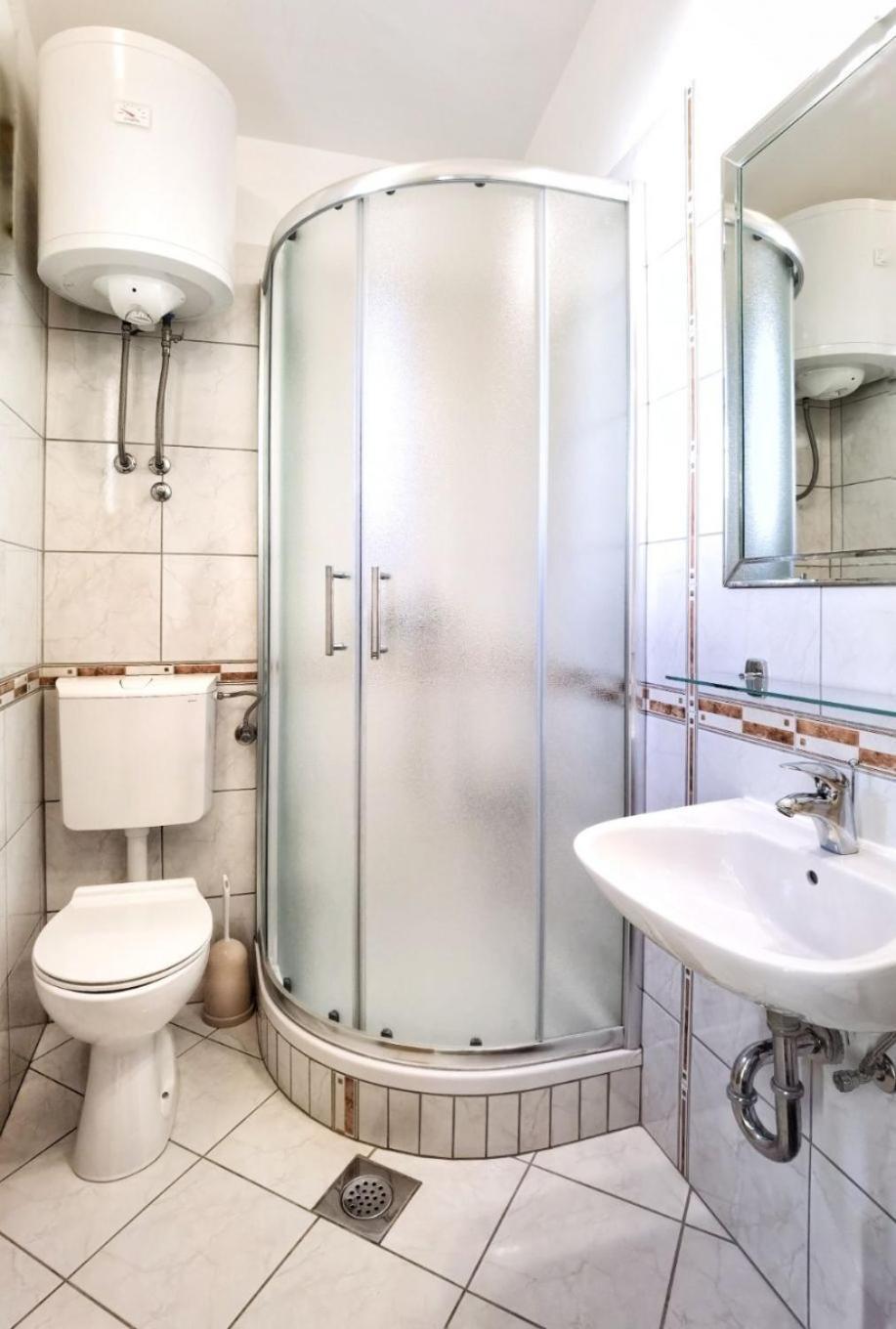 Apartments Branka - 30 M From Beach 세비드 외부 사진
